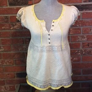 Free People short sleeved sweater blouse